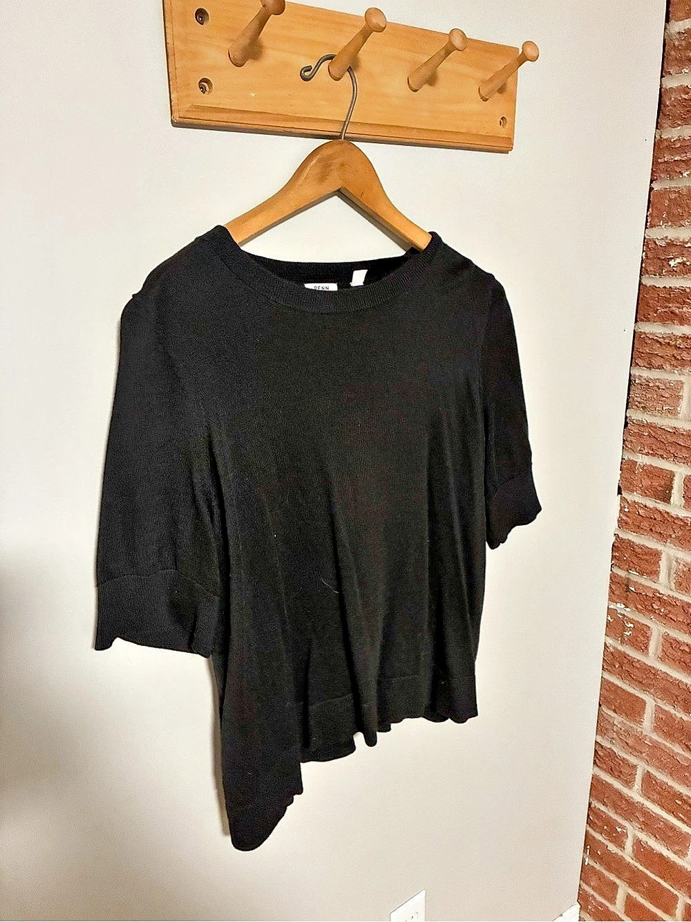 Black Short Sleeve Top